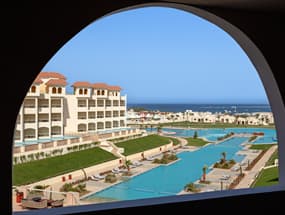 XANADU MAKADI BAY